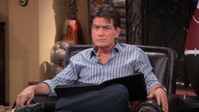 Watch Anger Management - Next On: Charlie and the Break-Up Coach Online