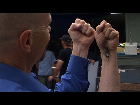 Watch Breaking Bad - Making of Episode 506, Buyout: Inside Breaking Bad Online