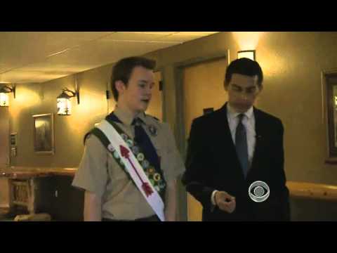 Watch CBS Evening News - Boy Scout leaders vote to lift ban on gay members Online