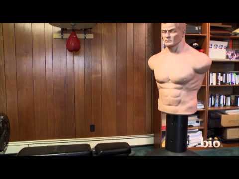 Watch Celebrity House Hunting - Celebrity House Hunting - Rowdy Roddy Piper - My Man Cave Online