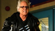 Watch Community - Good vs. Evil Online