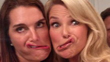 Watch E! News Now - Brooke and Christie's Funny Faces Online