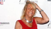Watch Fashion Police - Tan Mom Looks Like a Hot Mess Online