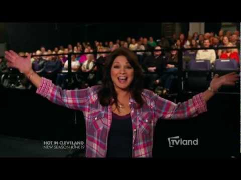 Watch Hot In Cleveland - Hot in Cleveland Season Premiere: LIVE! Online