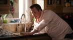 Watch Modern Family - Shred, and Mangle! Online
