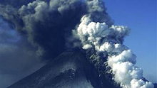 Watch NBC Nightly News with Brian Williams - Alaska Volcano Erupts With Lava, Ash Online