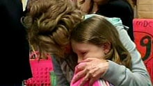 Watch NBC Nightly News with Brian Williams - Moore Children Head Back to School Online