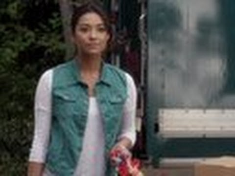 Watch Pretty Little Liars - Pretty Little Liars - Alison's Mom Returns - Pretty Little Liars Online