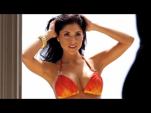 Watch UFC on Fuel TV - UFC Octagon Girls Sexy Bikini Bash Online