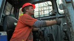Watch Dangerous Drives Season 1 Episode 10 - Log Truckers Online