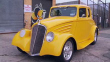 Watch Hard Parts: South Bronx Season 1 Episode 12 - One-Eyed Willys Online