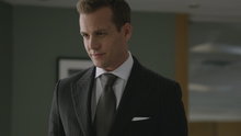 Watch Suits Season 2 Episode 16 - War Online