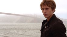 Watch The Nine Lives of Chloe King Season 1 Episode 9 - Responsible  Online
