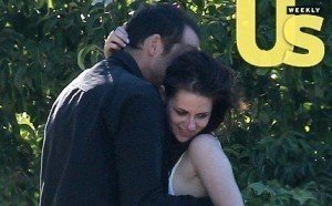 Kristen Stewart Cheating Pics Hit the Web