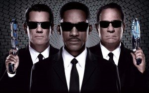 Weekend Movie Trailers & Reviews: 'Men in Black III' Is Good (Not Great) Fun