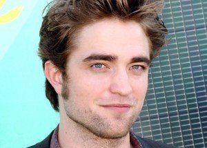Awkward Video: Is Robert Pattinson Really Okay? Really? Is He Sure?