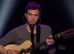'American Idol' Finalist Phillip Phillips Awaits Kidney Surgery After Finale