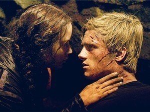 Jennifer Lawrence's 'Catching Fire' Pay Bump Ruffling Feathers