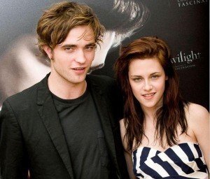Us Weekly Report To Separate Kristen Stewart-Robert Pattinson Facts & Fiction