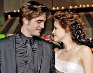 Are Kristen Stewart and Robert Pattinson Kissing and Making Up?