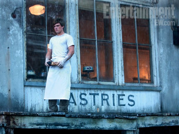 The Hunger Games, Josh Hutcherson | Before arriving on set, Hutcherson hit the gym for an intense round of training to better embody a boy who's spent his childhood heaving sacks…