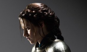 PHOTO: Kristen Stewart as Snow White and Chris Hemsworth as the Huntsman!